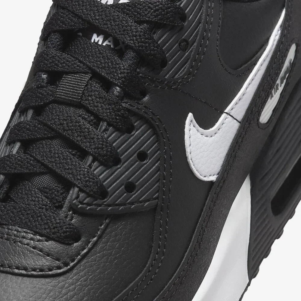 NWT Nike Kids' Grade School Air Max 90 Shoes - Picture 8 of 15